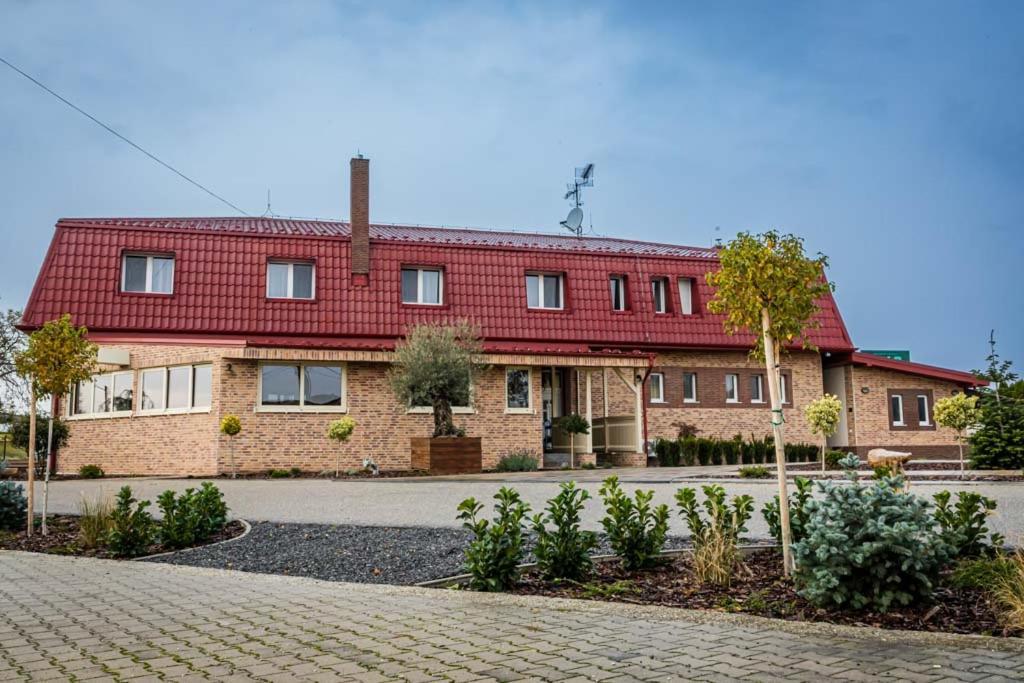Villa Poton 2023 Horna Poton Buitenkant foto